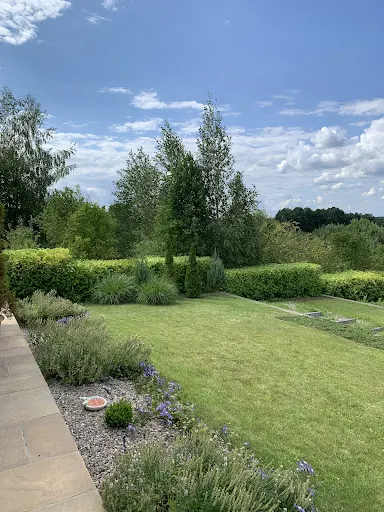 Sezonowe - projektowanie, zakładanie, pielęgnacja, nawadnianie ogrodu Białystok